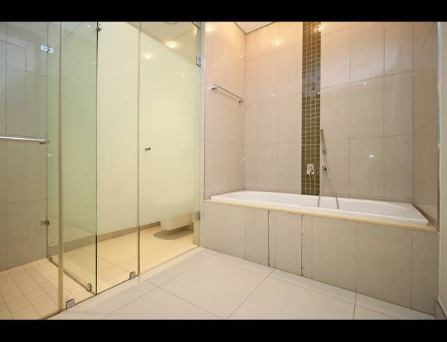 3 BEDROOM APARTMENT FOR SALE IN HOUGHTON ESTATE